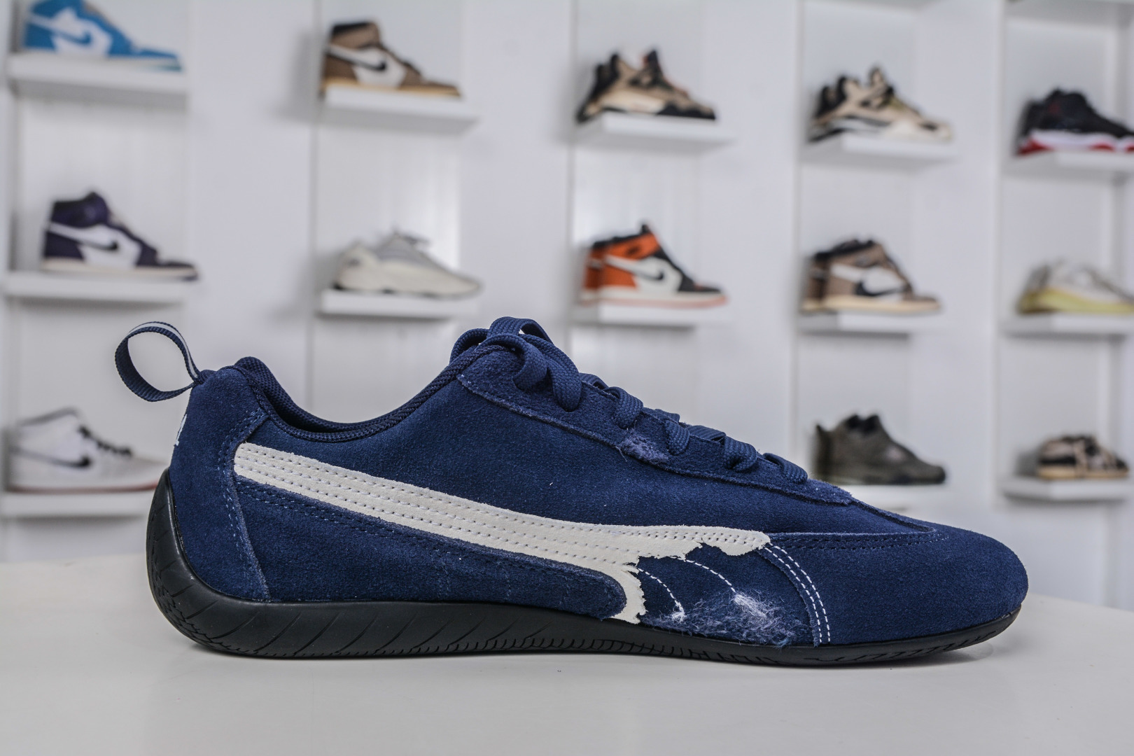 PUMA 彪马 x Balenciaga巴黎世家 Speedcat 系列 薄底鞋 牛皮绒面革 圆头做旧磨损 低帮 生活休闲鞋 406519-04