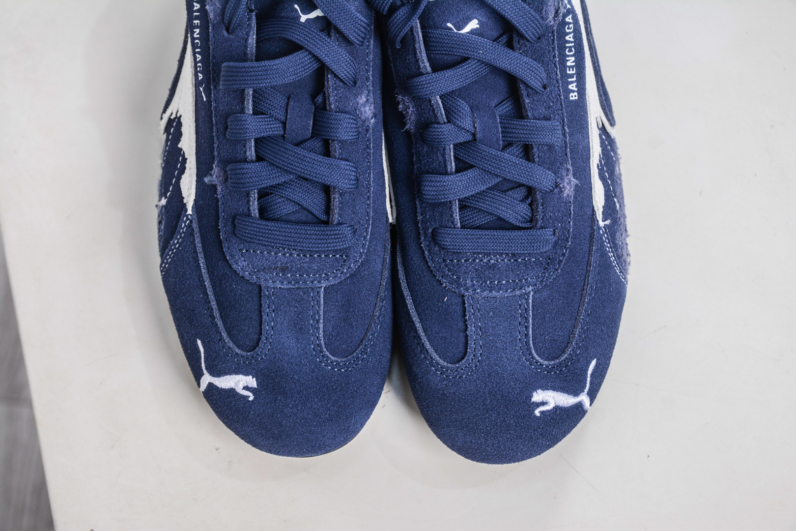 PUMA 彪马 x Balenciaga巴黎世家 Speedcat 系列 薄底鞋 牛皮绒面革 圆头做旧磨损 低帮 生活休闲鞋 406519-04