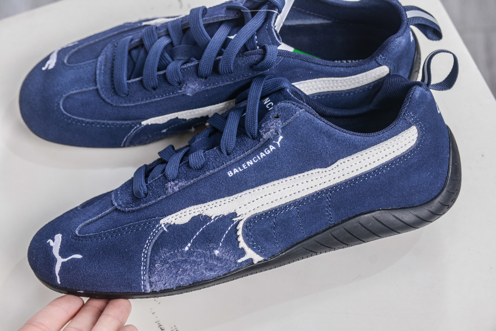 PUMA 彪马 x Balenciaga巴黎世家 Speedcat 系列 薄底鞋 牛皮绒面革 圆头做旧磨损 低帮 生活休闲鞋 406519-04