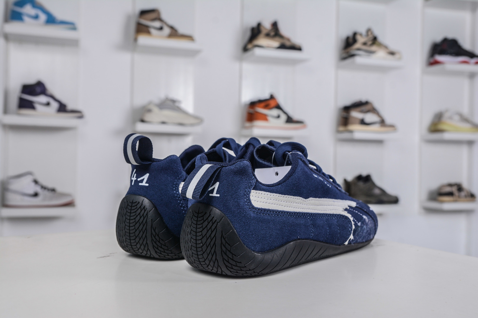 PUMA 彪马 x Balenciaga巴黎世家 Speedcat 系列 薄底鞋 牛皮绒面革 圆头做旧磨损 低帮 生活休闲鞋 406519-04