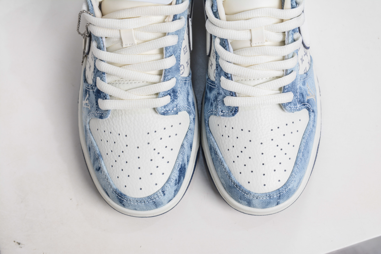 Nike SB Dunk Low x Louis Vuitton LV联名-白蓝牛仔 YF9511-903