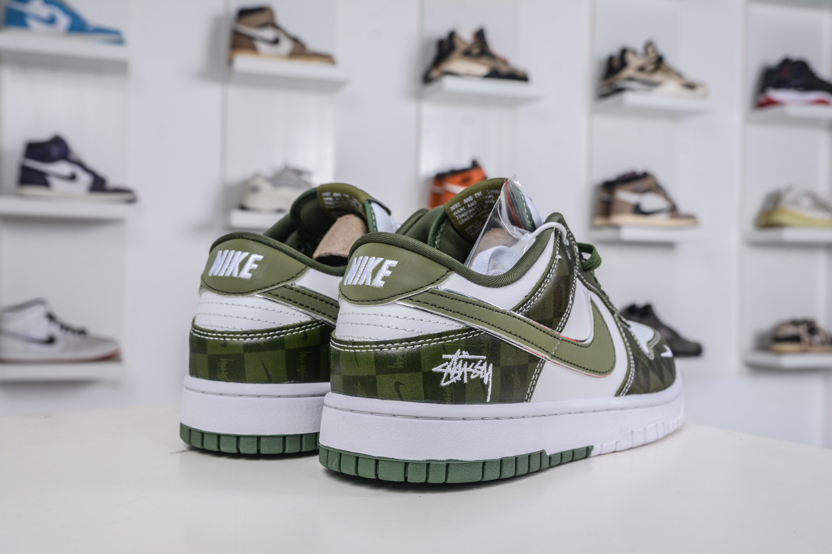 270 Nike SB Dunk Low X Stussy 斯图西联名-白绿迷彩 DG1988-010