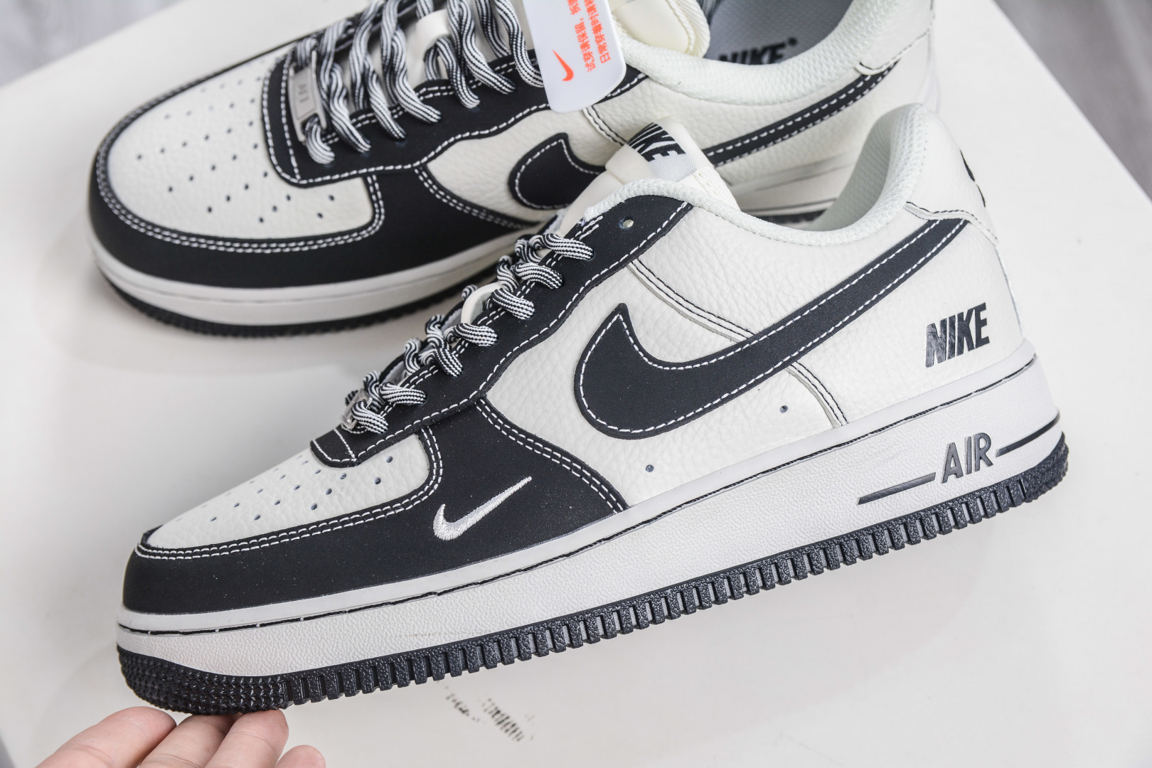 Nike Air Force 1 Low 07 x NIKE 耐克联名-经典黑白 NH0601-574