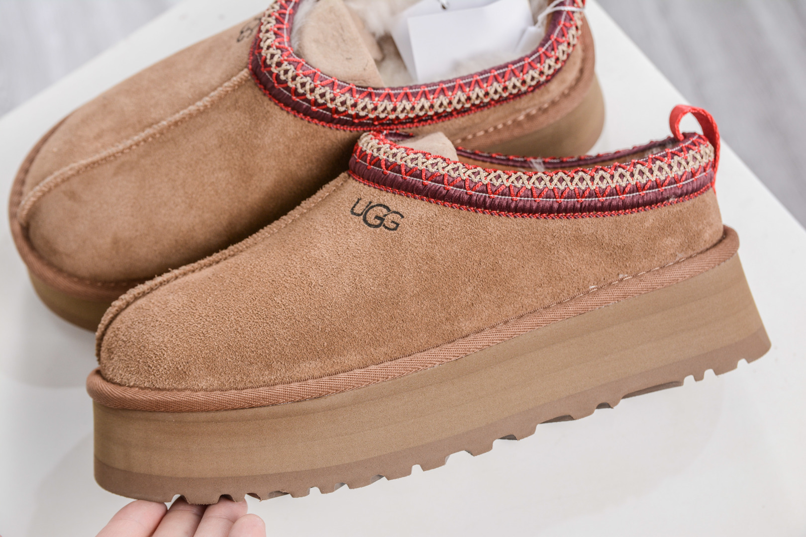 240 230 多版本供应 UGG Tazz民族风厚底女款 1172130