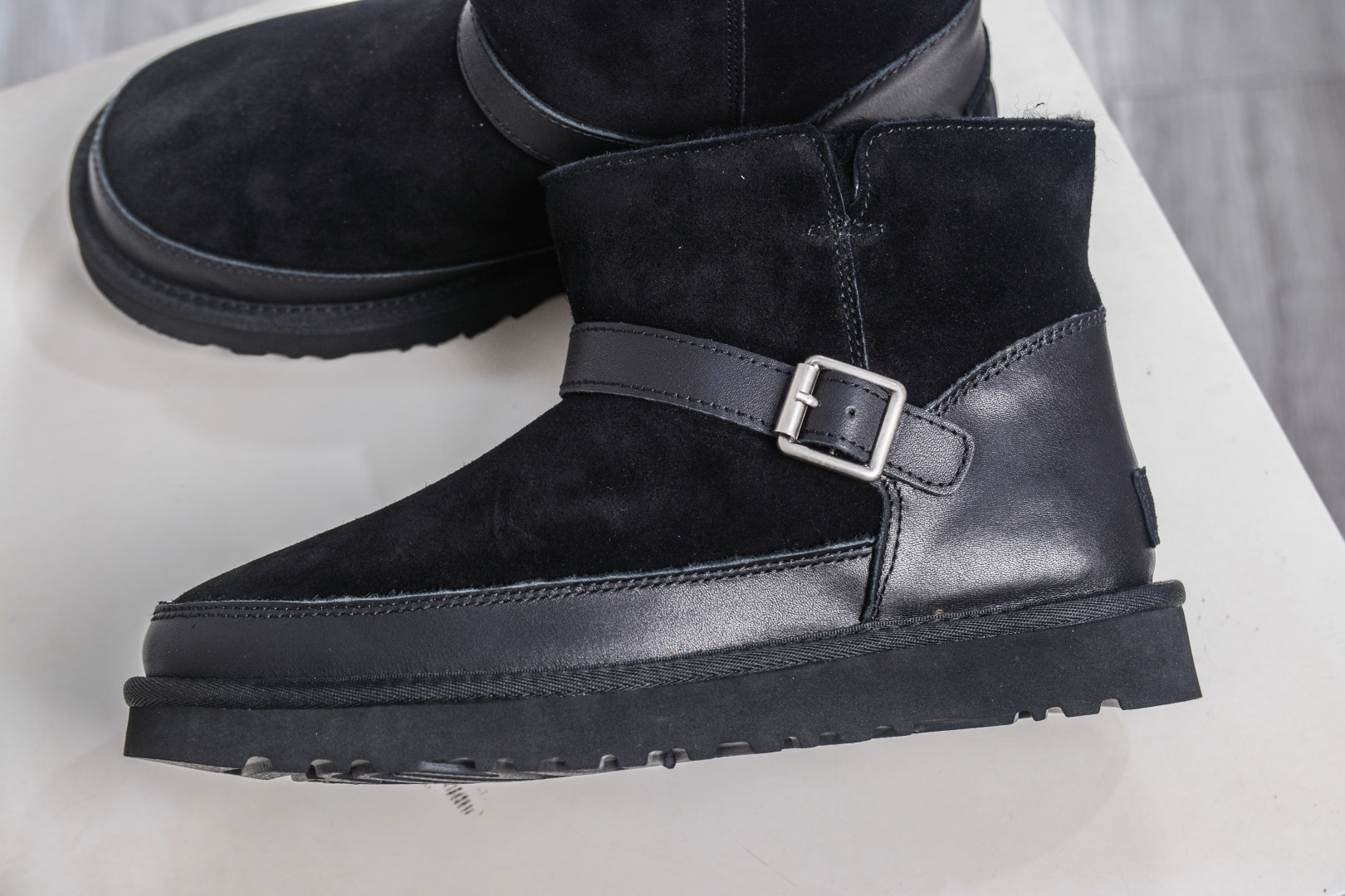 280 UGG Classic Novelty 秋冬羊皮毛一体雪地靴 1174512