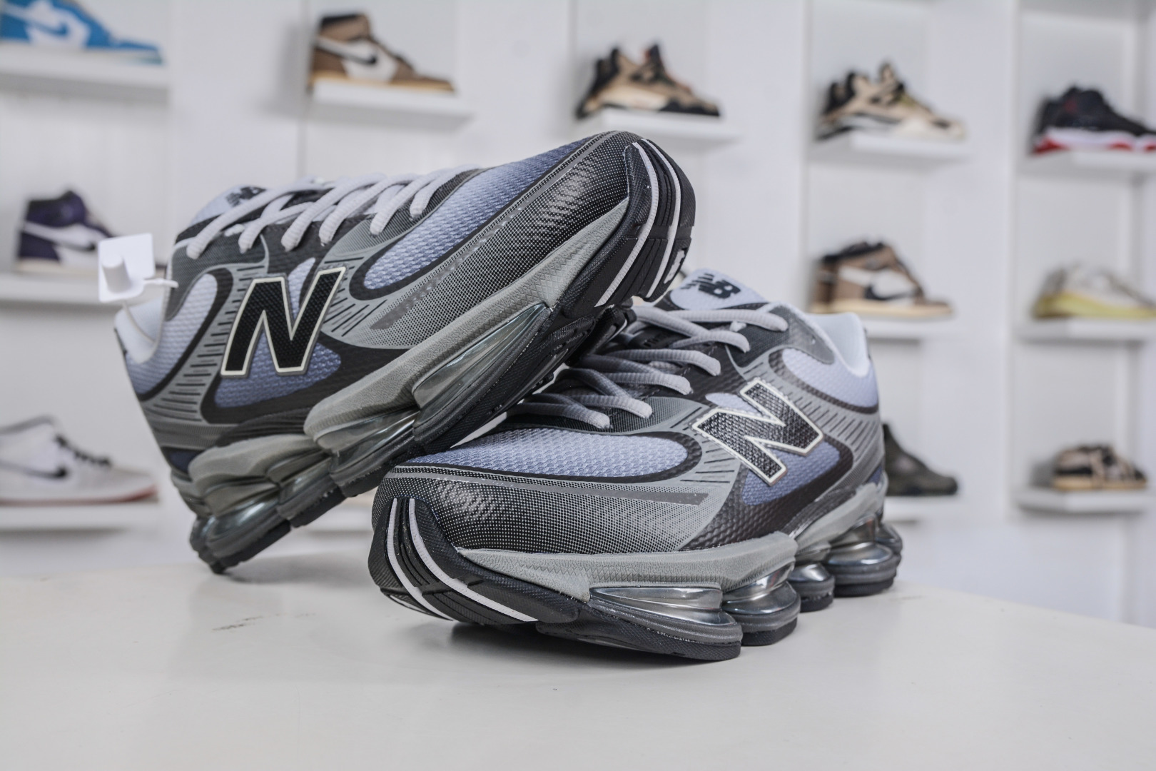 220 T版 New Balance NB2000 舒适百搭防滑耐磨低帮 休闲跑步鞋 U2000PCD-Chinese UA Cheap High Quatity Brand Clothes Bags handbags Sneakers wholesale wholesaler seller from China Factory suppliers Fashion Clothing Shoes best Quality Beautiful Price 220 T版 New Balance NB2000 舒适百搭防滑耐磨低帮 休闲跑步鞋 U2000PCD