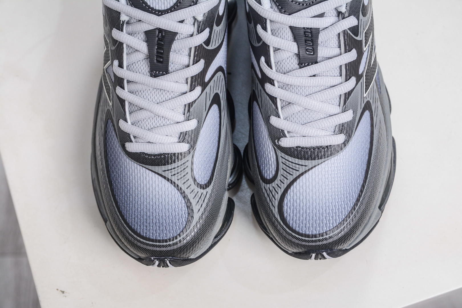 220 T版 New Balance NB2000 舒适百搭防滑耐磨低帮 休闲跑步鞋 U2000PCD-Chinese UA Cheap High Quatity Brand Clothes Bags handbags Sneakers wholesale wholesaler seller from China Factory suppliers Fashion Clothing Shoes best Quality Beautiful Price 220 T版 New Balance NB2000 舒适百搭防滑耐磨低帮 休闲跑步鞋 U2000PCD