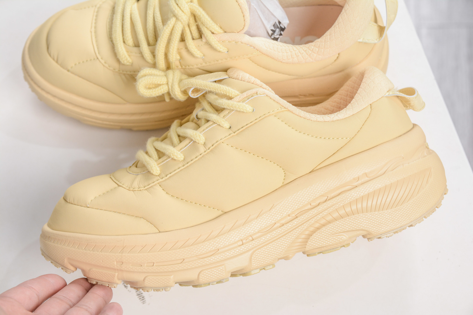 210 HOKA BONDI B3LS MARNI 复古舒适防滑耐磨 低帮 山地户外跑步鞋 1170631 STRW-Chinese UA Cheap High Quatity Brand Clothes Bags handbags Sneakers wholesale wholesaler seller from China Factory suppliers Fashion Clothing Shoes best Quality Beautiful Price 210 HOKA BONDI B3LS MARNI 复古舒适防滑耐磨 低帮 山地户外跑步鞋 1170631 STRW