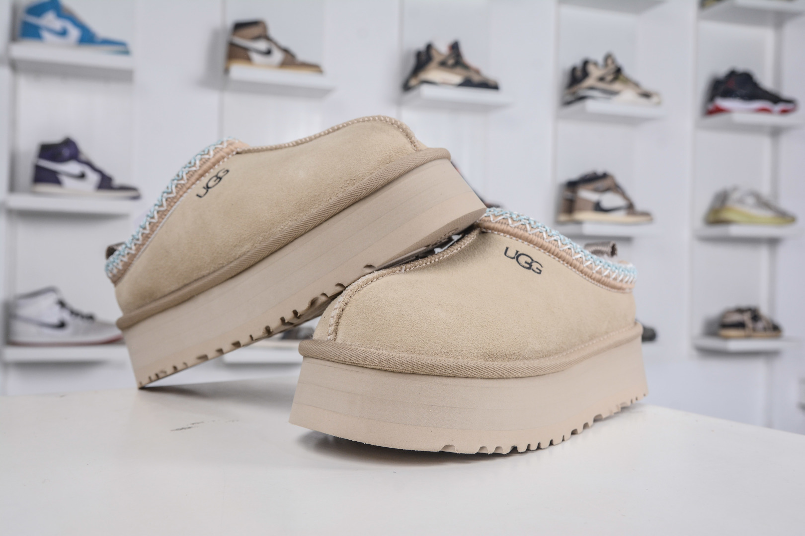 240 230 多版本供应 UGG Tazz民族风厚底女款 1122553