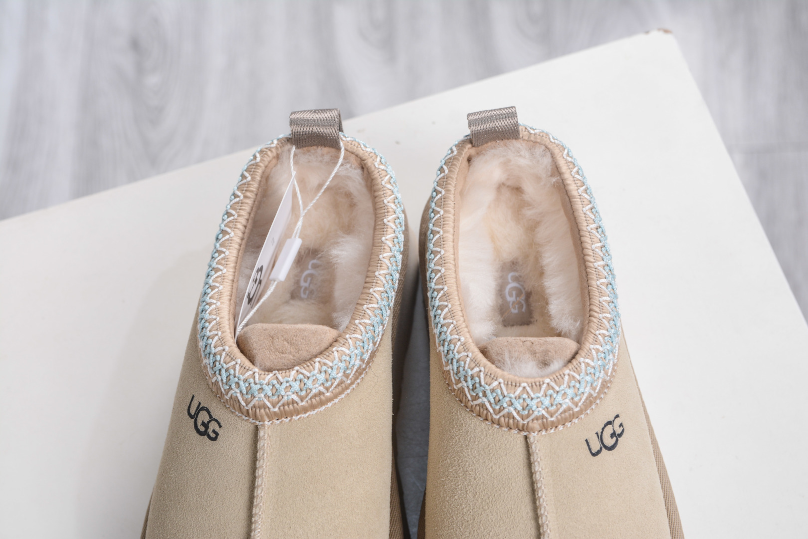 240 230 多版本供应 UGG Tazz民族风厚底女款 1122553