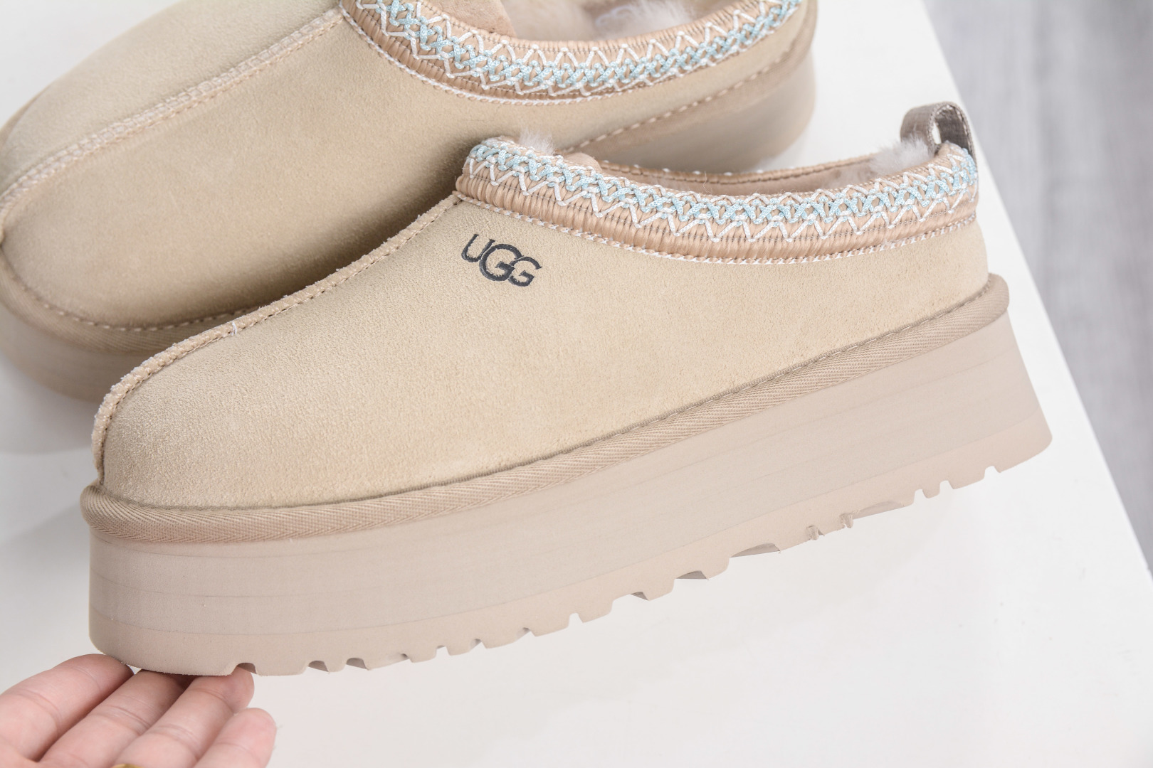 240 230 多版本供应 UGG Tazz民族风厚底女款 1122553