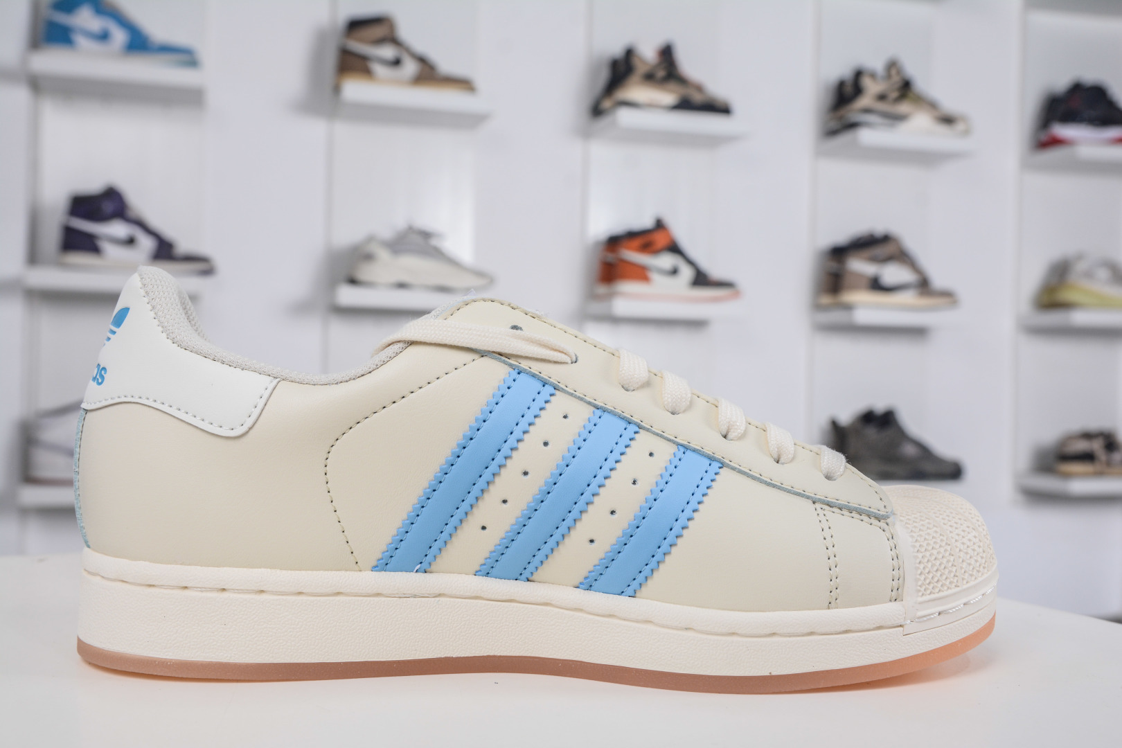 CS版 Adidas Originals Superstar 2025全新版本 贝壳头 JR1256-Top High Quatity Cheap Sneakers Fashion Clothing Clothes Bags handbags Shoes of all Brand wholesale With The best Quality And Beautiful Price from China Factory Chinese suppliers wholesaler seller CS版 Adidas Originals Superstar 2025全新版本 贝壳头 JR1256