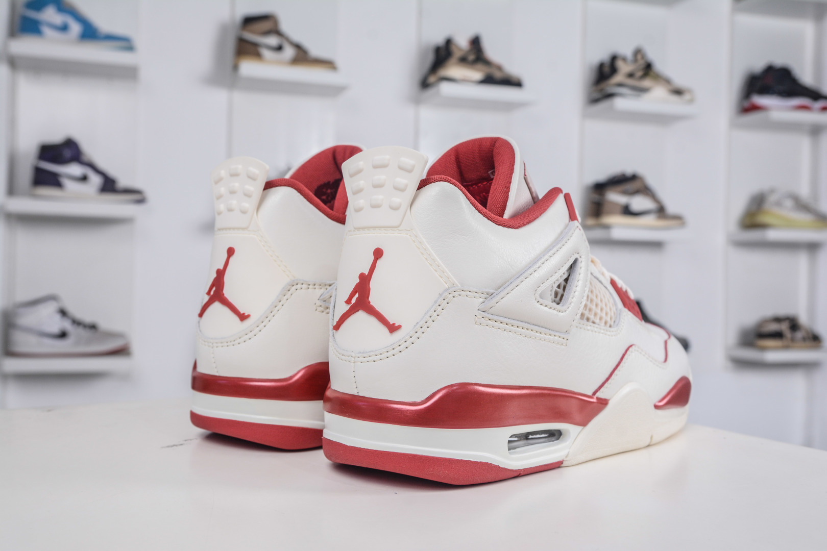Air Jordan 4 ”Sierra Red” 白红 情人节 HV0823-108