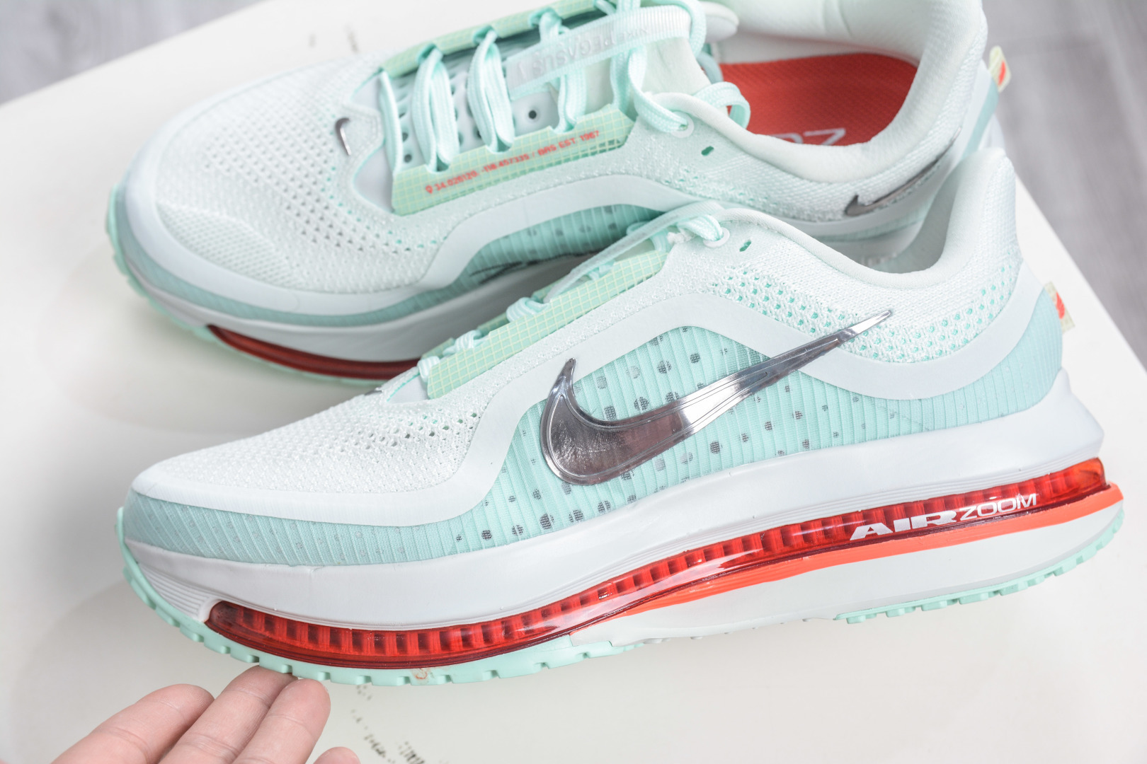 Nike Air Zoom Pegasus Premium 耐克网面全掌气垫缓震跑鞋 HQ2592-301 Nike Air Zoom Pegasus Premium 耐克网面全掌气垫缓震跑鞋 HQ2592-301