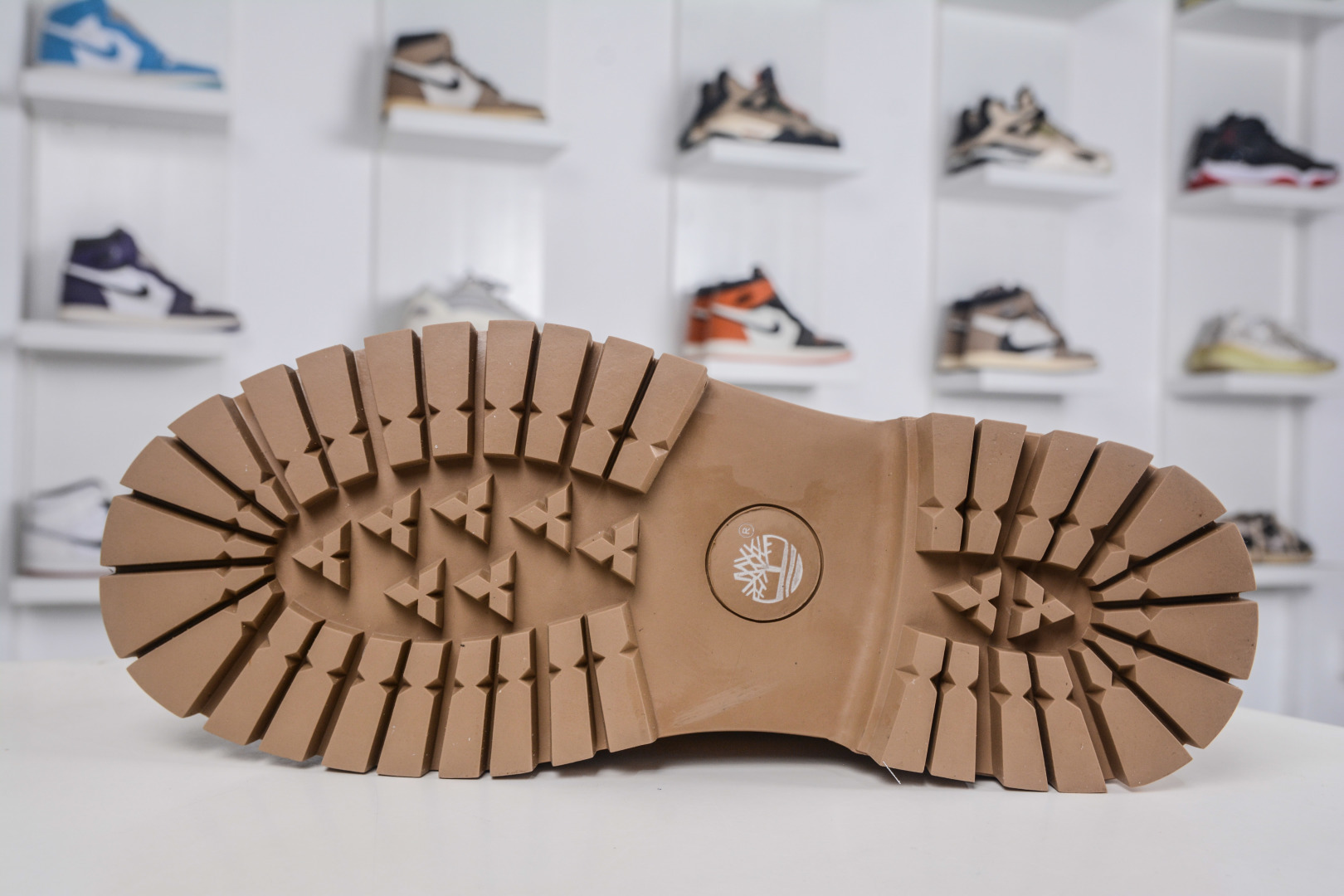 320 Timberland添柏岚/天伯伦秋冬新品（毛绒内里保暖锁热）秋冬必备户外休闲大黄靴系列 TB10069