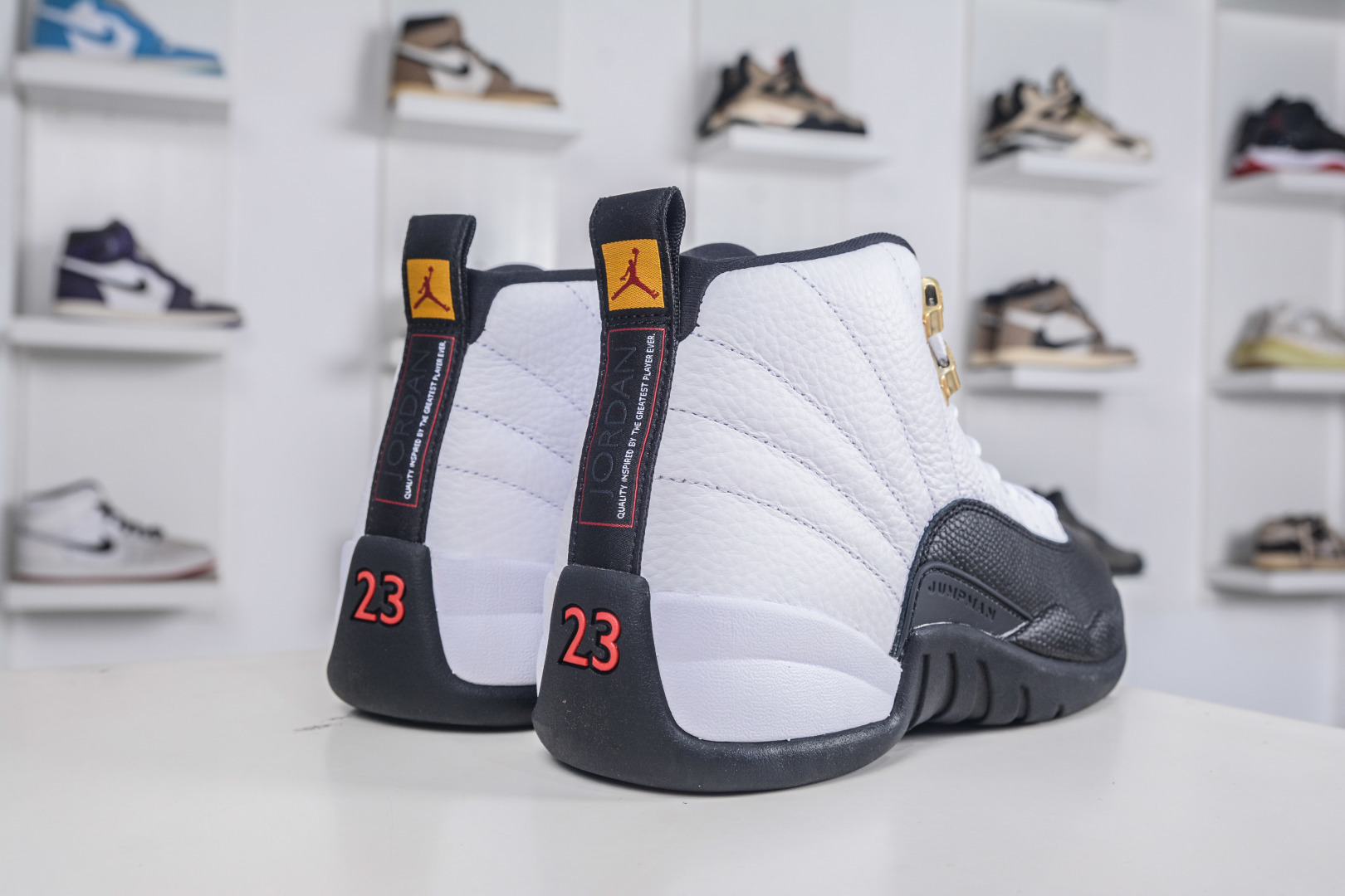 Air Jordan AJ12 Retro 白黑金扣 CT8013-117