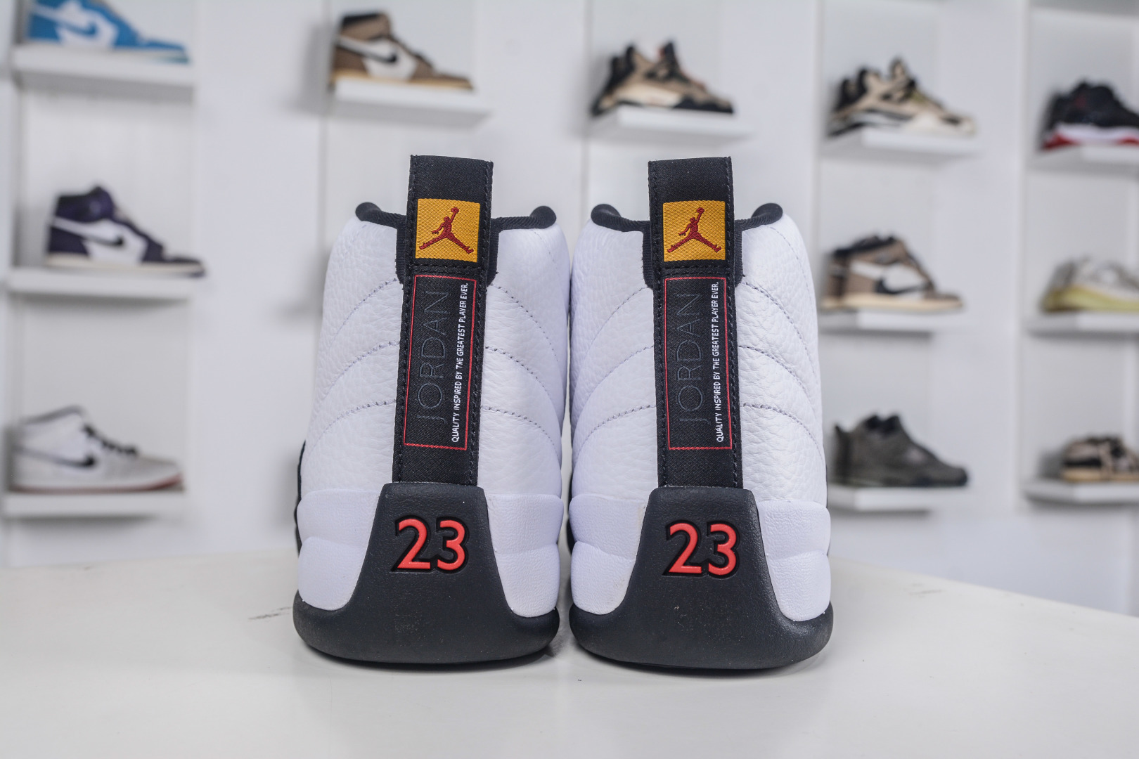 Air Jordan AJ12 Retro 白黑金扣 CT8013-117