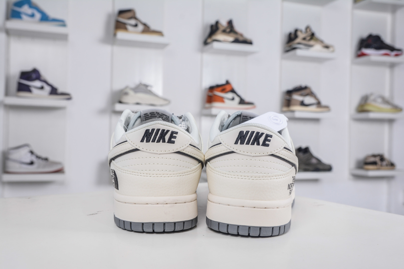 270 Nike SB Dunk Low x The North Face 北面联名-米白灰 JP1628-024