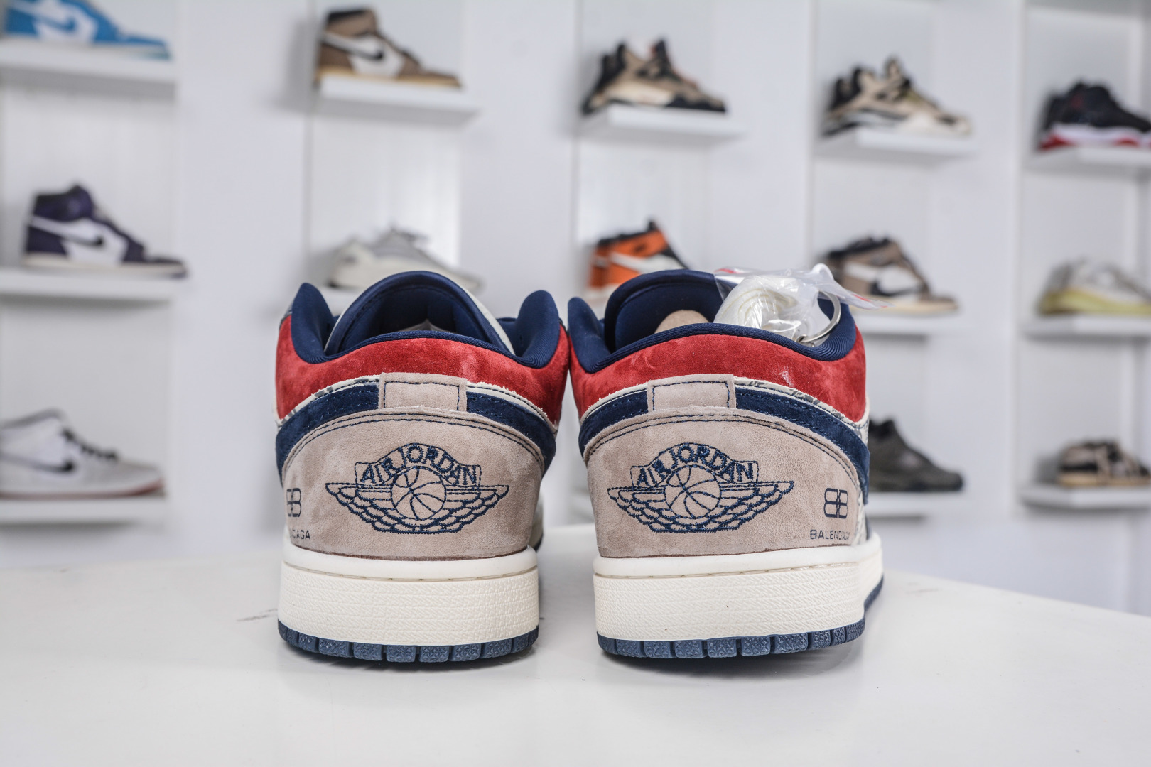 270 Air Jordan 1 Retro Low x Balenciaga x Louis Vuitton LV巴黎世家联名-米灰蓝红 QD1988-008