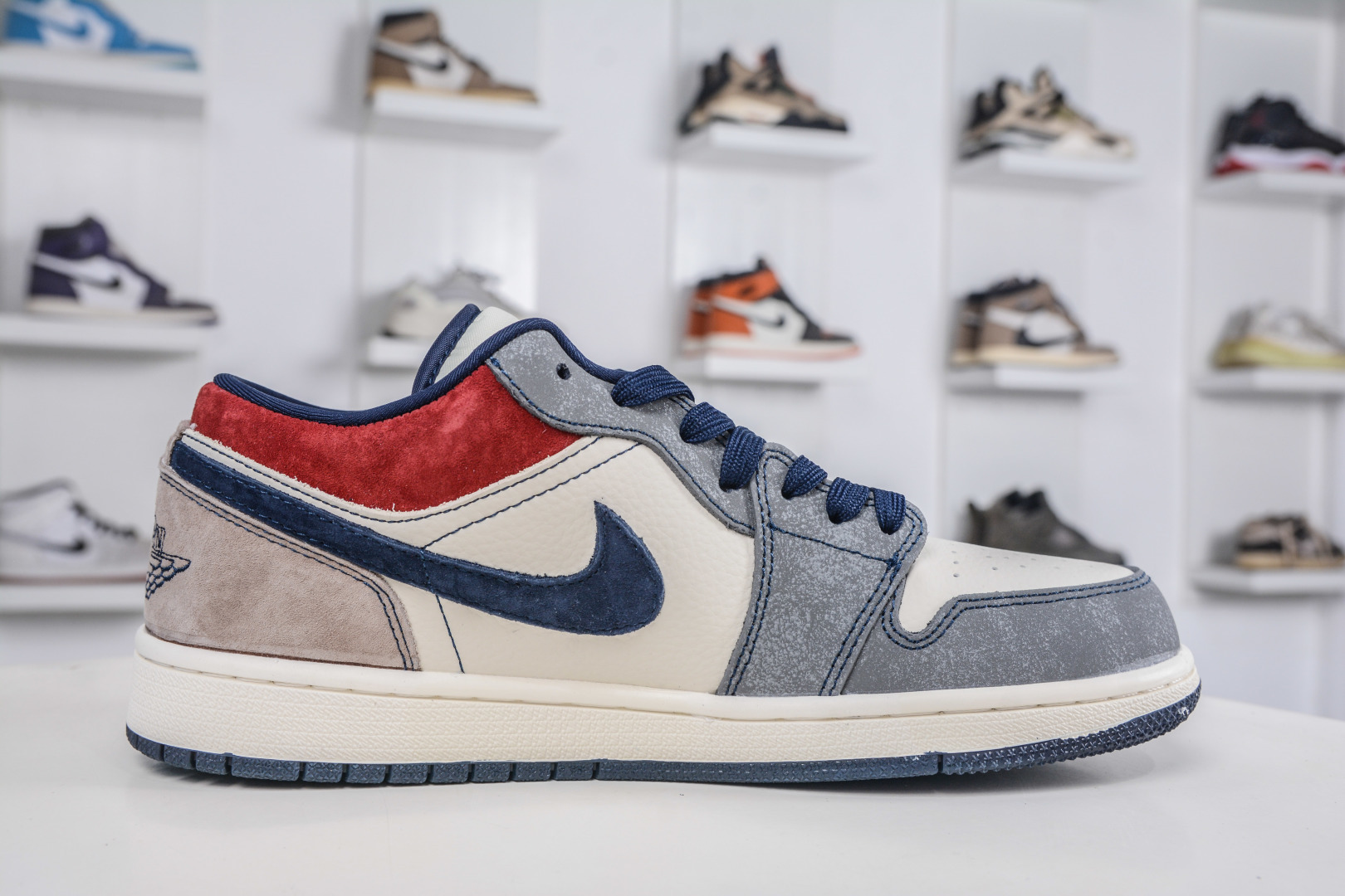 270 Air Jordan 1 Retro Low x Balenciaga x Louis Vuitton LV巴黎世家联名-米灰蓝红 QD1988-008