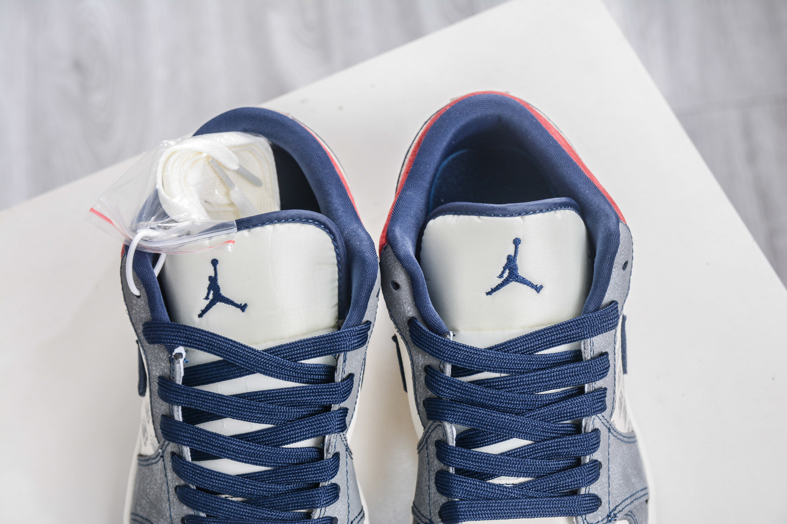 270 Air Jordan 1 Retro Low x Balenciaga x Louis Vuitton LV巴黎世家联名-米灰蓝红 QD1988-008