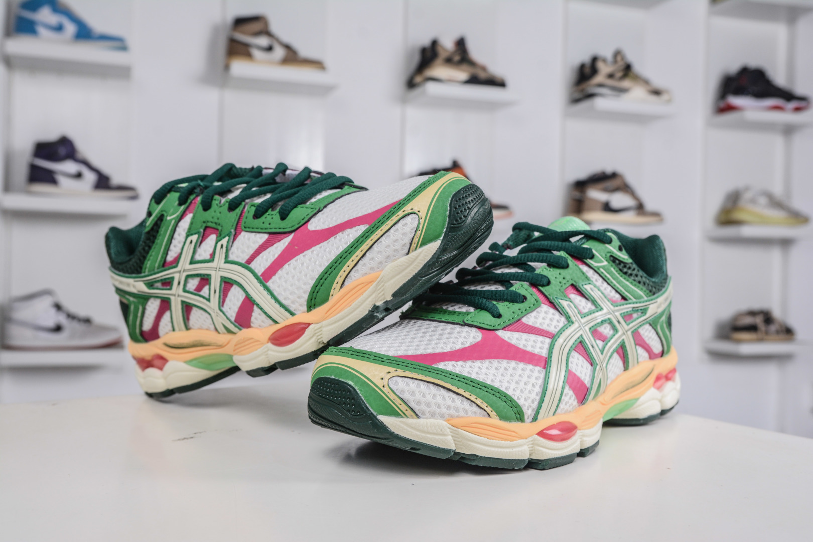 200 ASICS亚瑟士推出全新GEL-NYC 1203A763-100