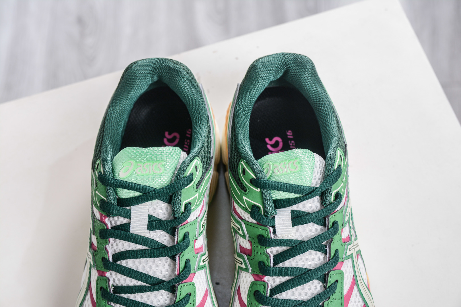 200 ASICS亚瑟士推出全新GEL-NYC 1203A763-100