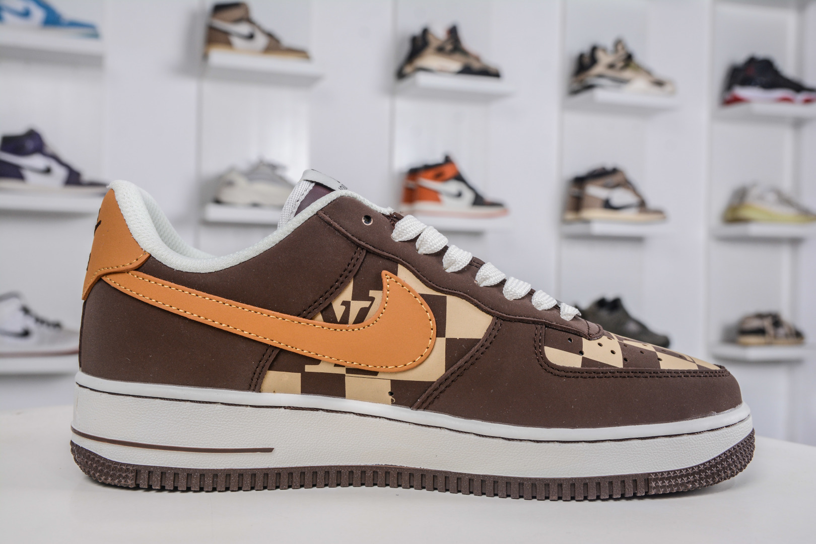 260 Nike Air Force 1 Low 07 x Louis Vuitton LV联名-咖棕焦糖 NH0601-576