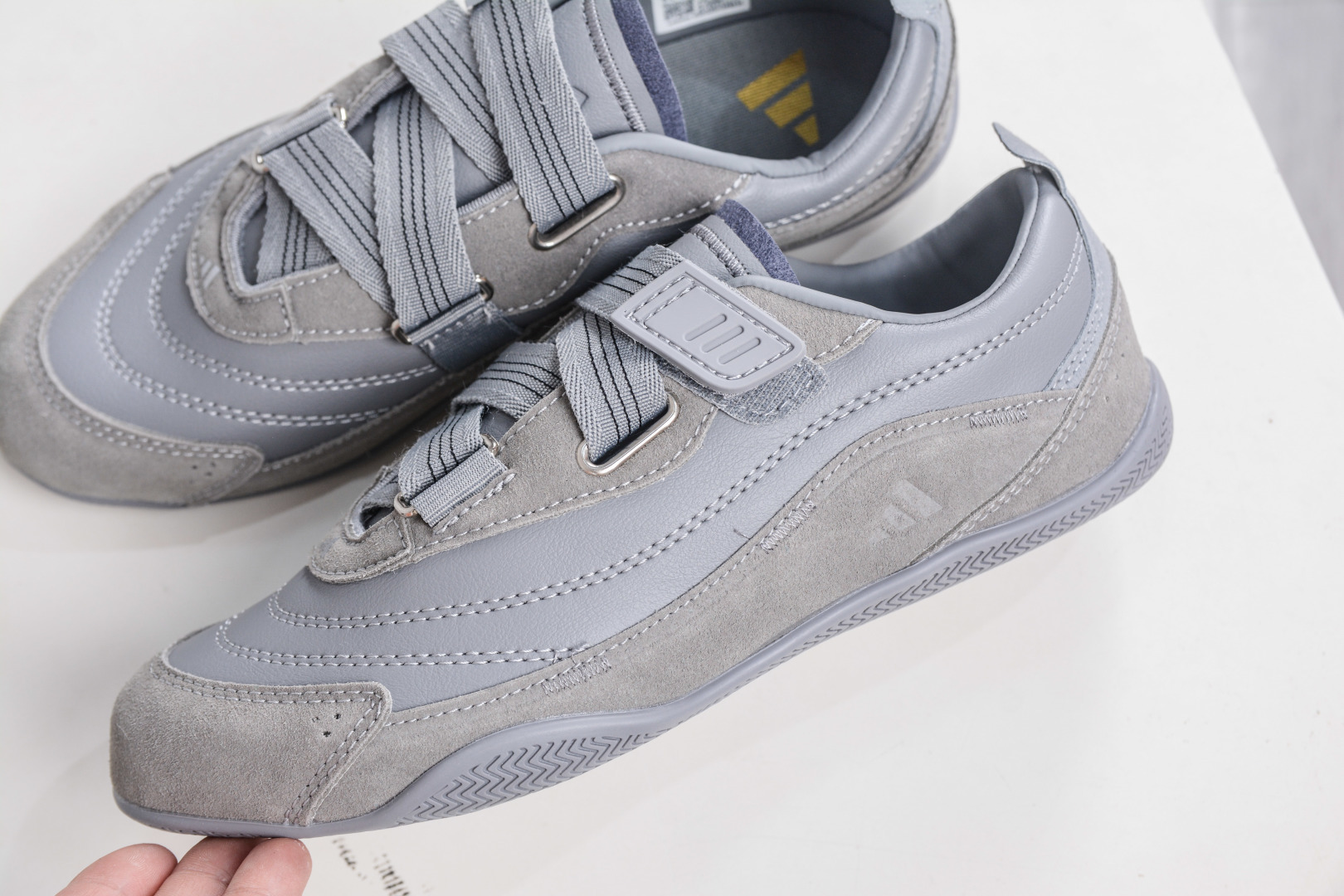 170 AD Urban Reverie Fos 灰银 魔术贴城市芭蕾风薄底休闲鞋 JQ9391