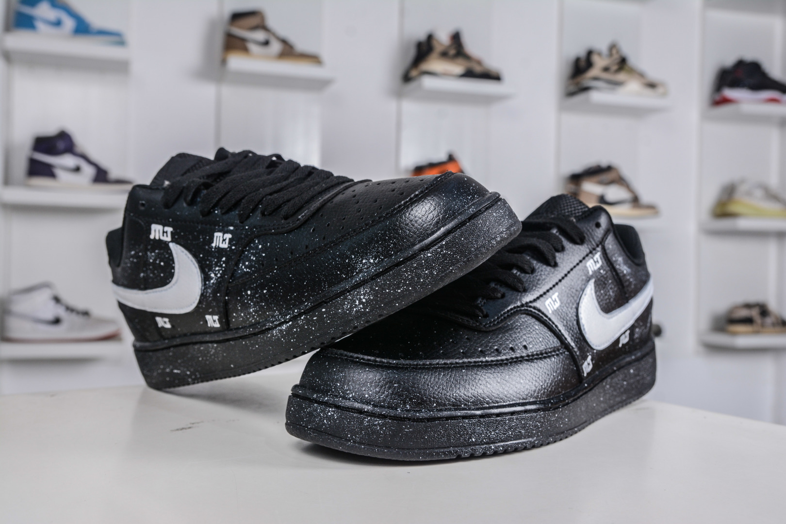 250 Nike Court Vision Low 手绘涂鸦 休闲运动板鞋 低帮百搭透气休闲运动板鞋 DH2987-002