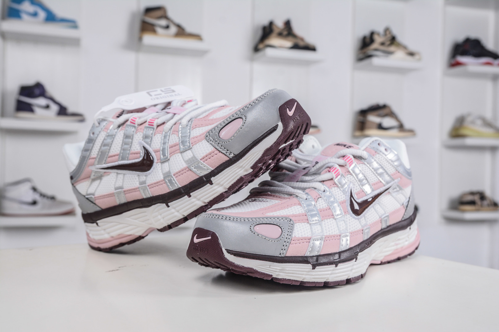 200 Nike Initiator Running 耐克INS 超火复古老爹跑鞋 IM6026-121-Chinese UA Cheap High Quatity Brand Clothes Bags handbags Sneakers wholesale wholesaler seller from China Factory suppliers Fashion Clothing Shoes best Quality Beautiful Price 200 Nike Initiator Running 耐克INS 超火复古老爹跑鞋 IM6026-121