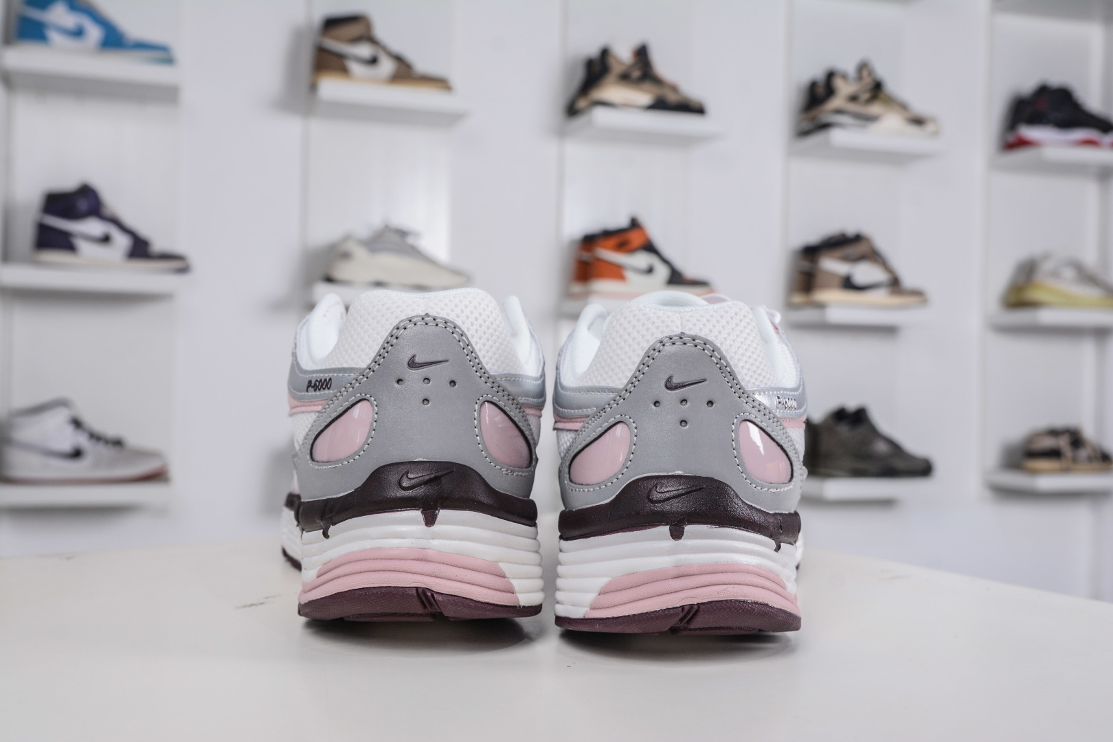 200 Nike Initiator Running 耐克INS 超火复古老爹跑鞋 IM6026-121-Chinese UA Cheap High Quatity Brand Clothes Bags handbags Sneakers wholesale wholesaler seller from China Factory suppliers Fashion Clothing Shoes best Quality Beautiful Price 200 Nike Initiator Running 耐克INS 超火复古老爹跑鞋 IM6026-121