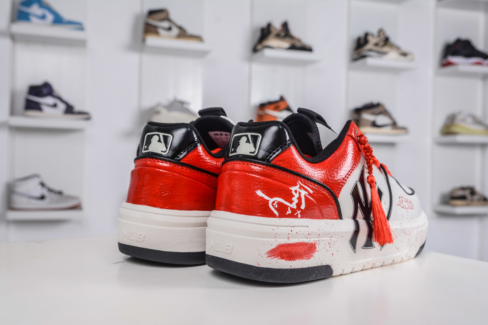 270 MLB Chunky Liner PU 马跃龙腾 泼墨 涂鸦定制配色学长鞋 3ASXCA12N 50WHS-Chinese UA Cheap High Quatity Brand Clothes Bags handbags Sneakers wholesale wholesaler seller from China Factory suppliers Fashion Clothing Shoes best Quality Beautiful Price 270 MLB Chunky Liner PU 马跃龙腾 泼墨 涂鸦定制配色学长鞋 3ASXCA12N 50WHS