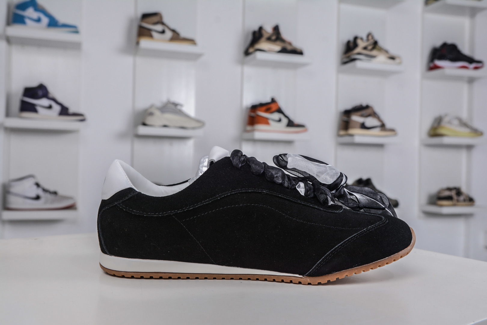 230 Alo yoga Sunset 舒适生活休闲鞋