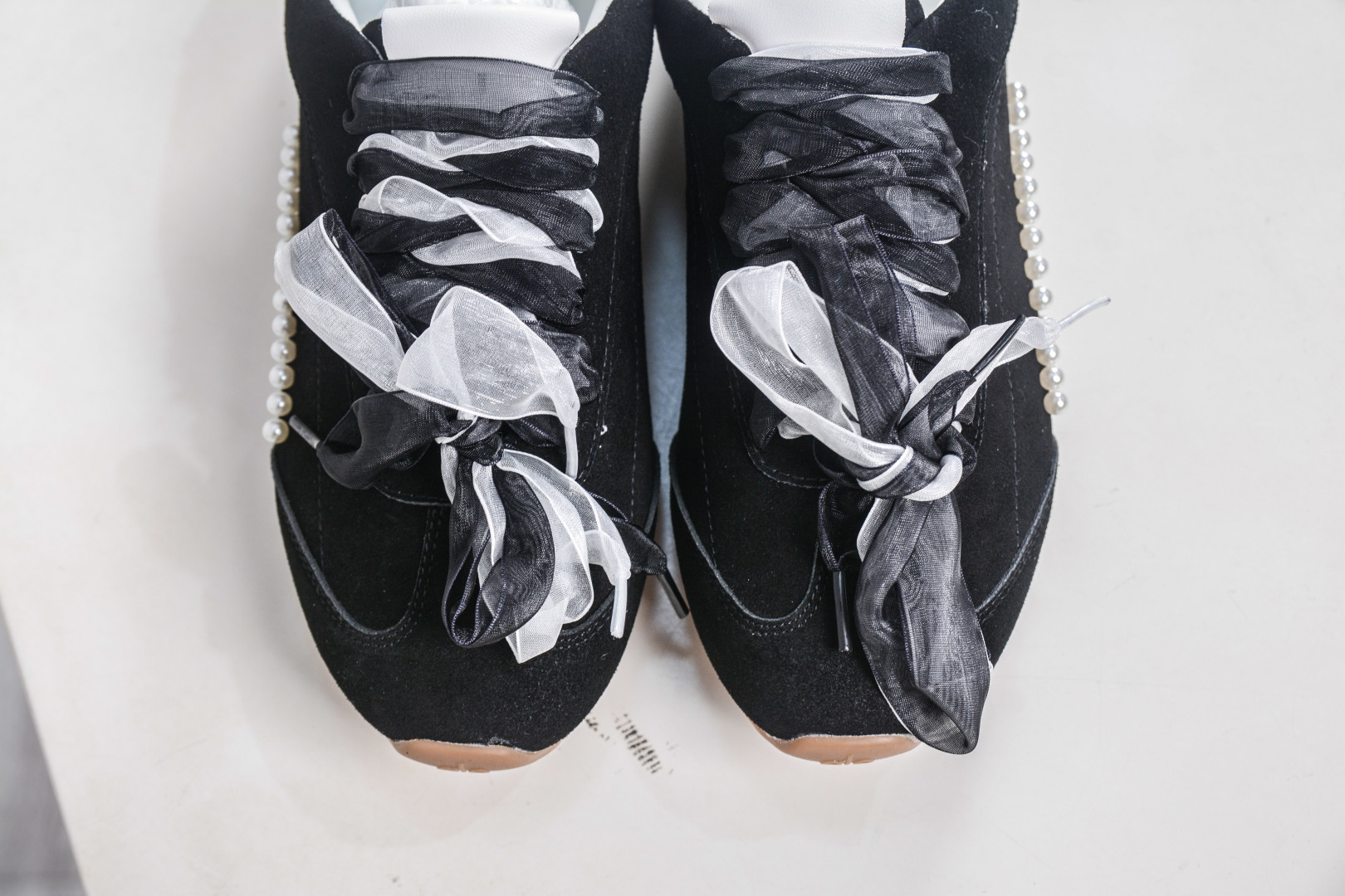 230 Alo yoga Sunset 舒适生活休闲鞋