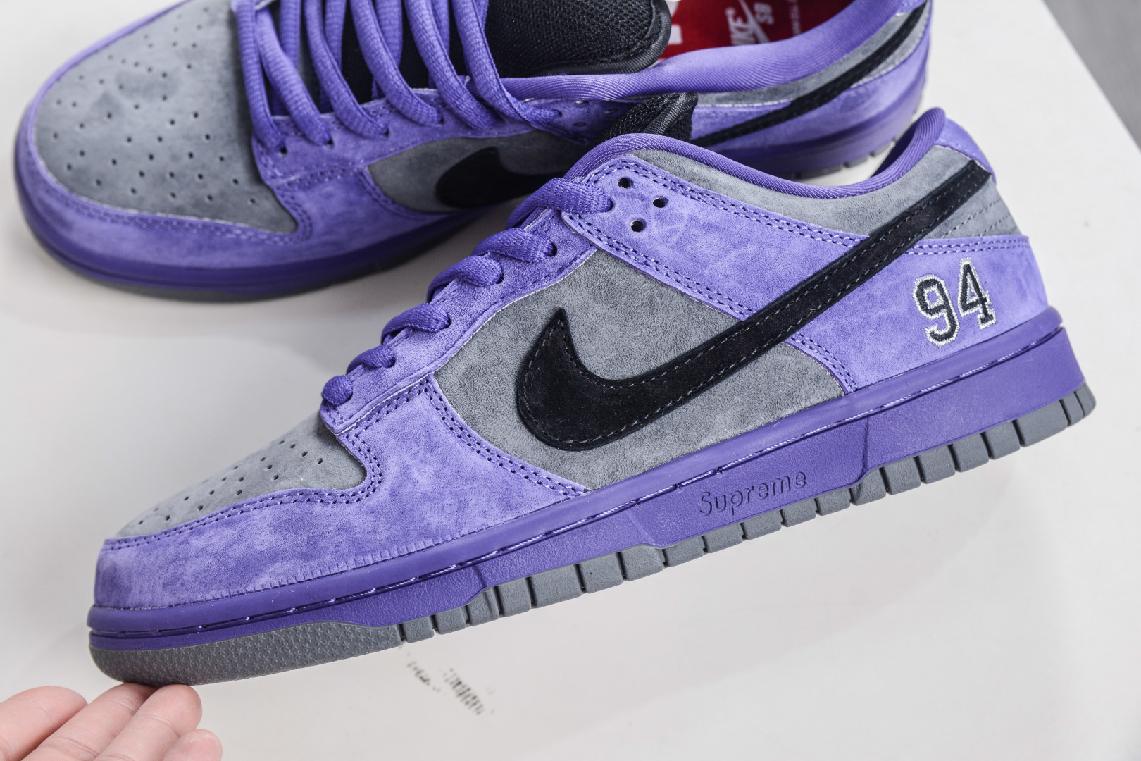 Supreme x Nk Dunk SB Dunk Low 联名欧洲限定 紫色 HQ8487-500