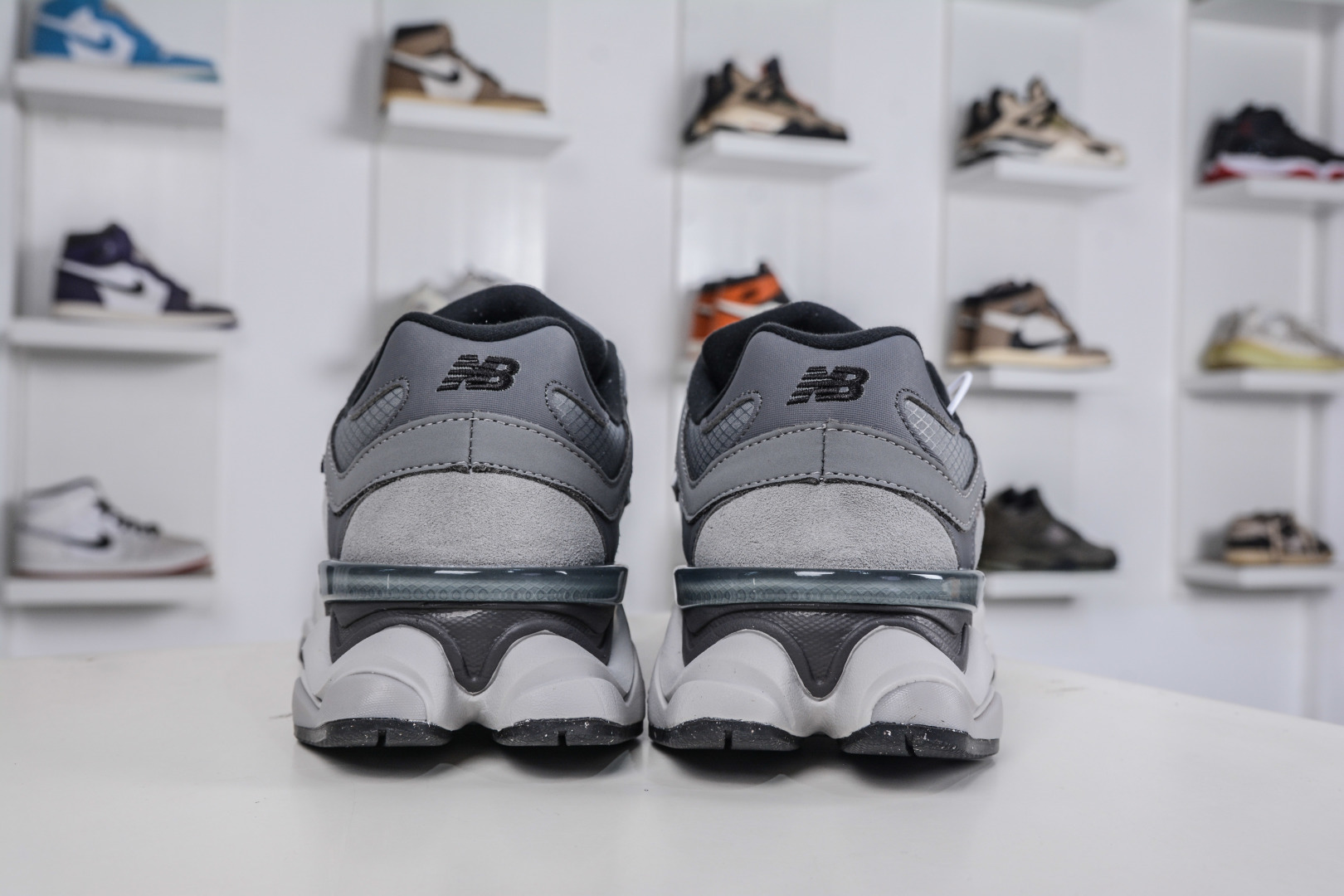 220 T版 新百伦New Balance NB9060 灰色 U9060ORB