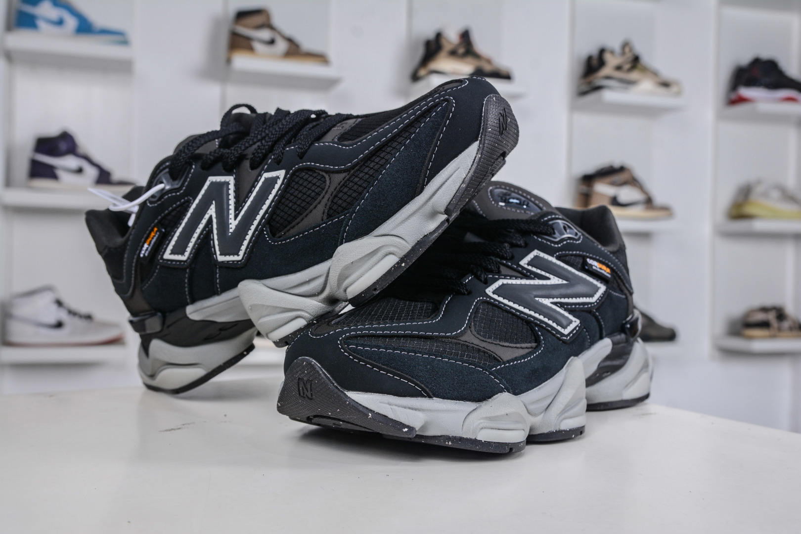 220 T版 新百伦New Balance NB9060 黑色 U9060ORA-Chinese UA Cheap High Quatity Brand Clothes Bags handbags Sneakers wholesale wholesaler seller from China Factory suppliers Fashion Clothing Shoes best Quality Beautiful Price 220 T版 新百伦New Balance NB9060 黑色 U9060ORA