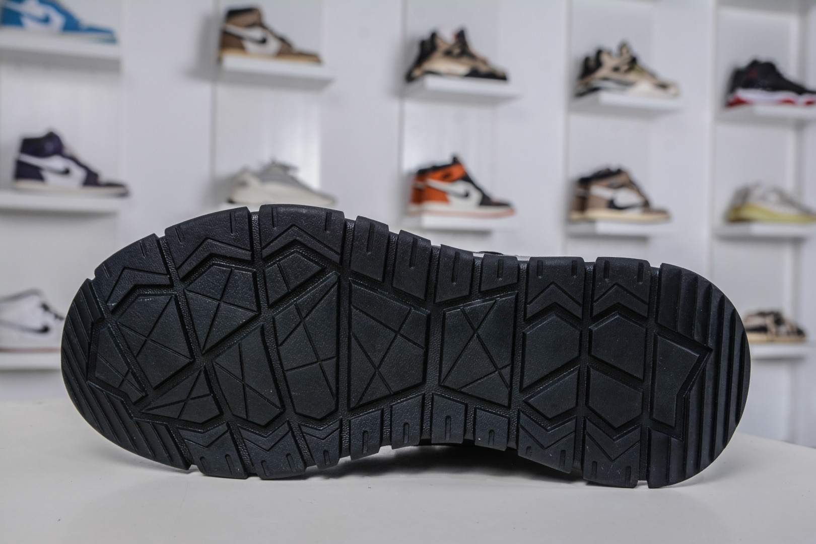 240 CRISPI Monaco GTX摩纳哥登山鞋 意大利户外防水徒步登山鞋 秋冬高帮 男女摩纳哥登山靴