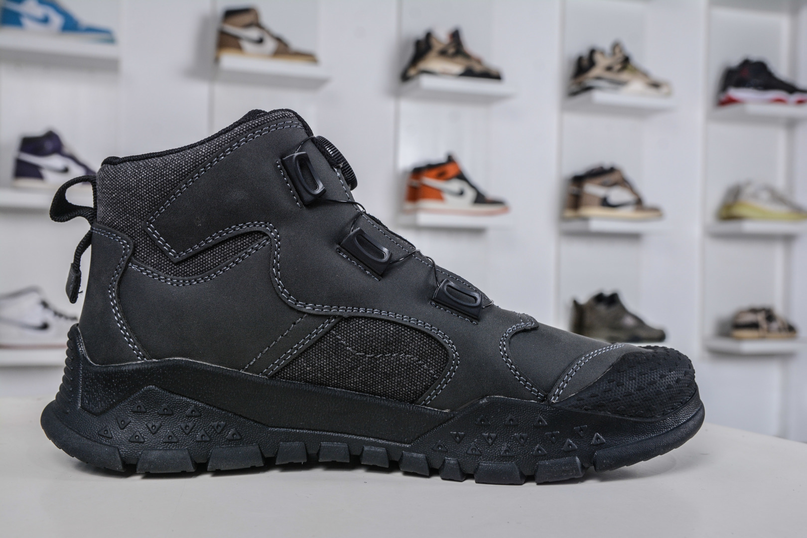 240 CRISPI Monaco GTX摩纳哥登山鞋 意大利户外防水徒步登山鞋 秋冬高帮 男女摩纳哥登山靴