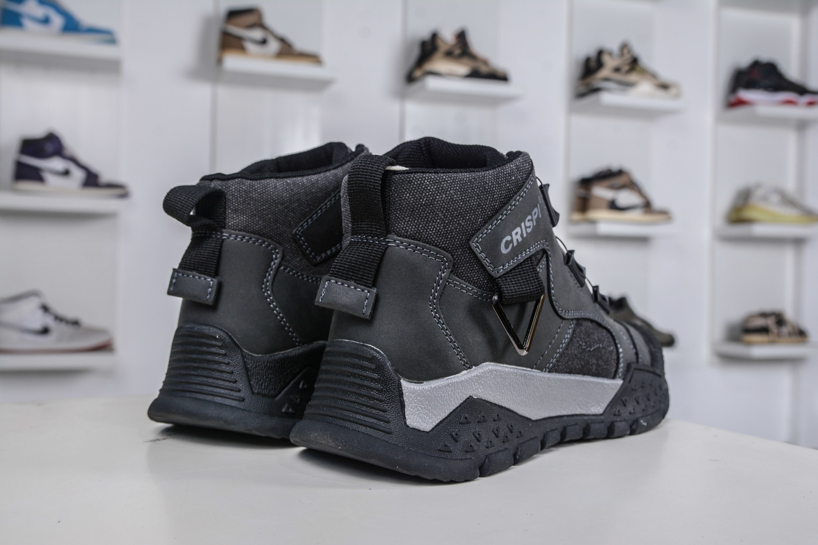 240 CRISPI Monaco GTX摩纳哥登山鞋 意大利户外防水徒步登山鞋 秋冬高帮 男女摩纳哥登山靴