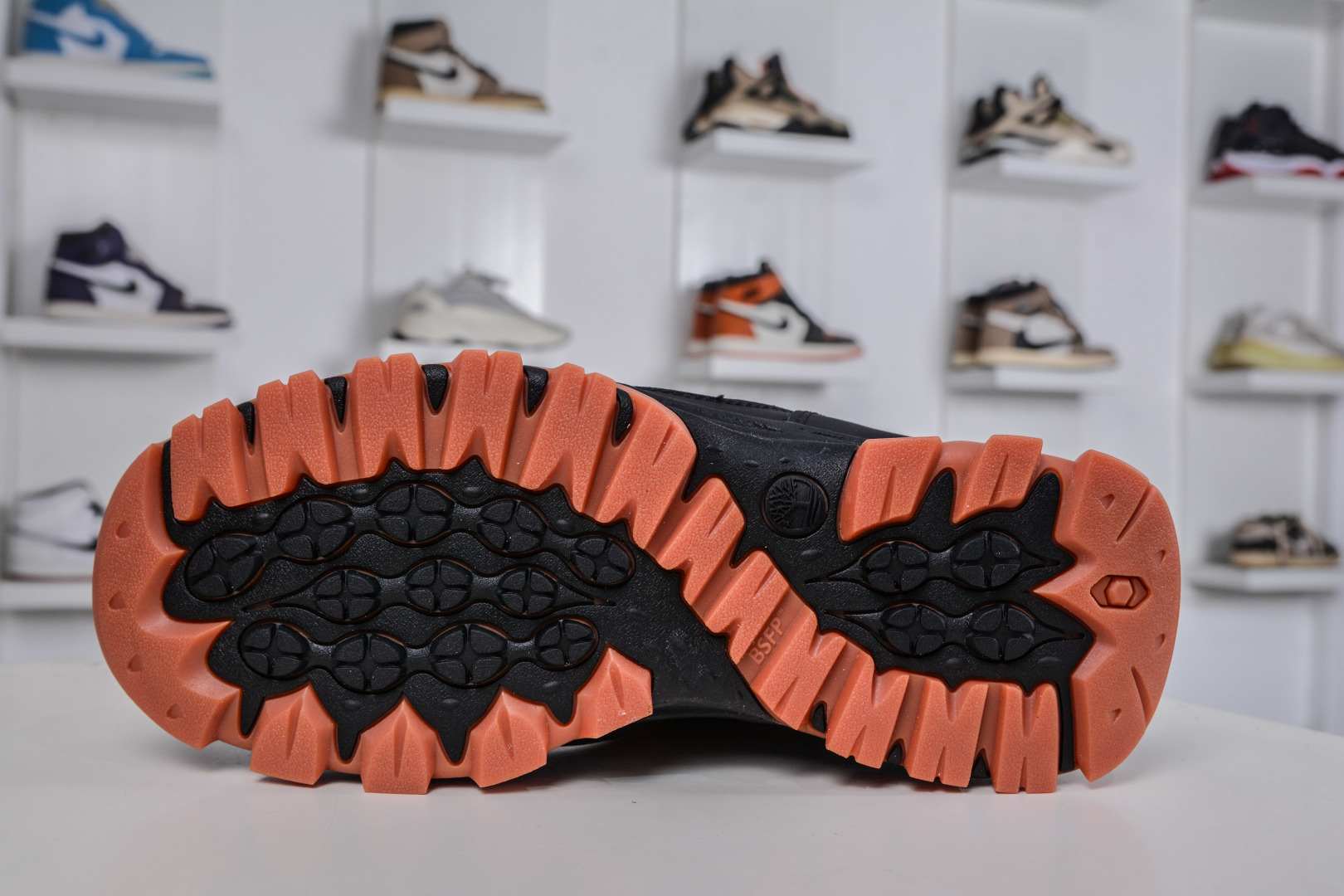 Timberland添柏岚/天伯伦 经典款 25ss新款中帮 TB 0A6CH5 EDM