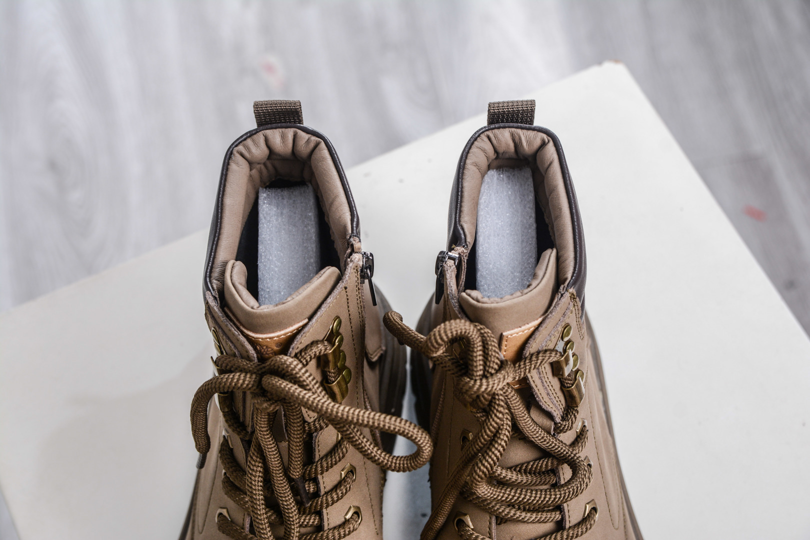 280 Timberland添柏岚/天伯伦 秋冬新款 户外工装休闲大黄靴 TB10056 KHAKI