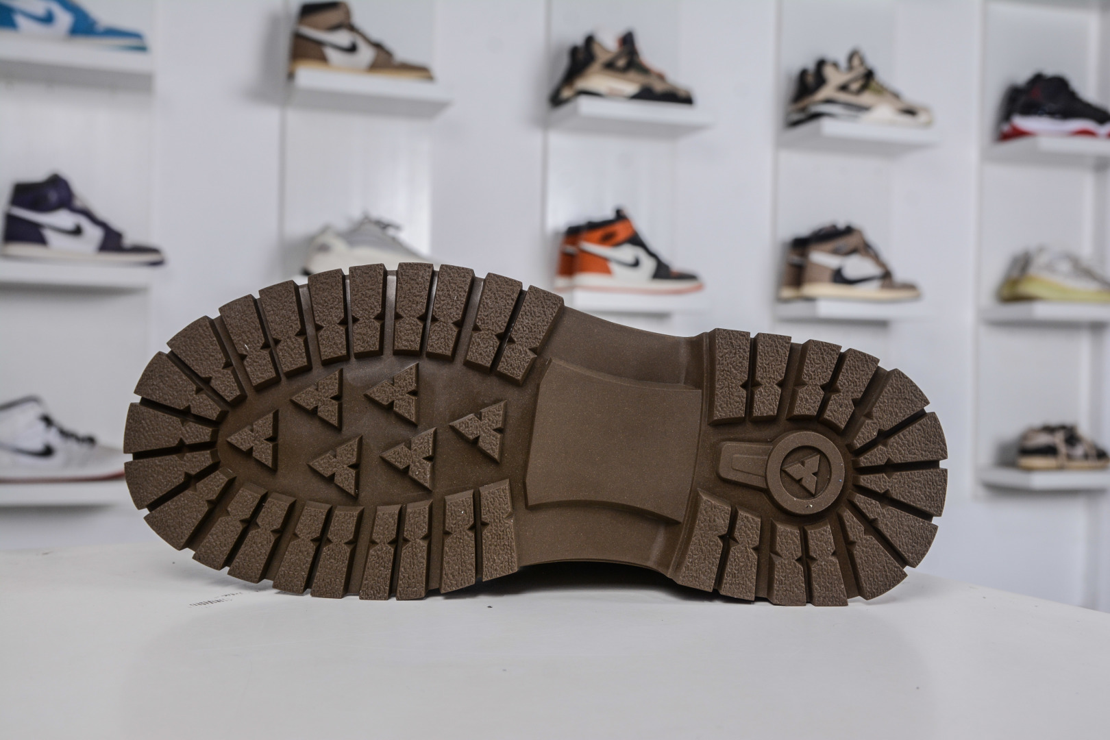 280 Timberland添柏岚/天伯伦 秋冬新款 户外工装休闲大黄靴 TB10056 KHAKI