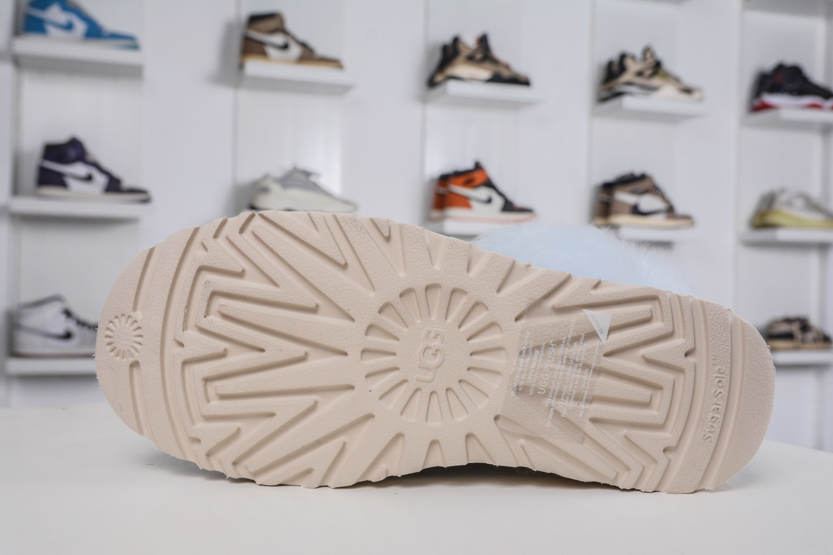 300 UGG 新款雪地靴 W CLASSIC ULTRA MINI CHALET 十年品牌制鞋 1173832