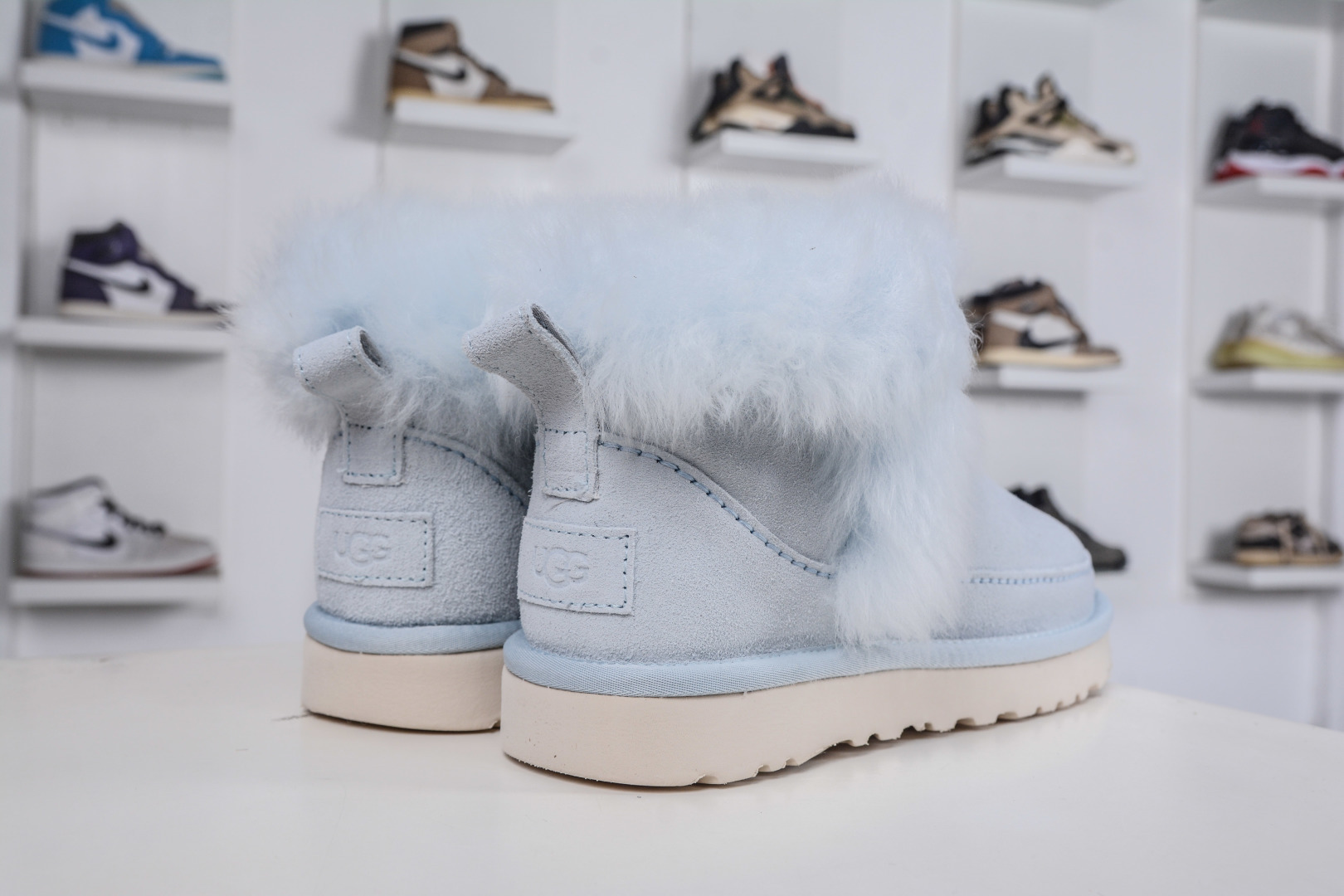 300 UGG 新款雪地靴 W CLASSIC ULTRA MINI CHALET 十年品牌制鞋 1173832