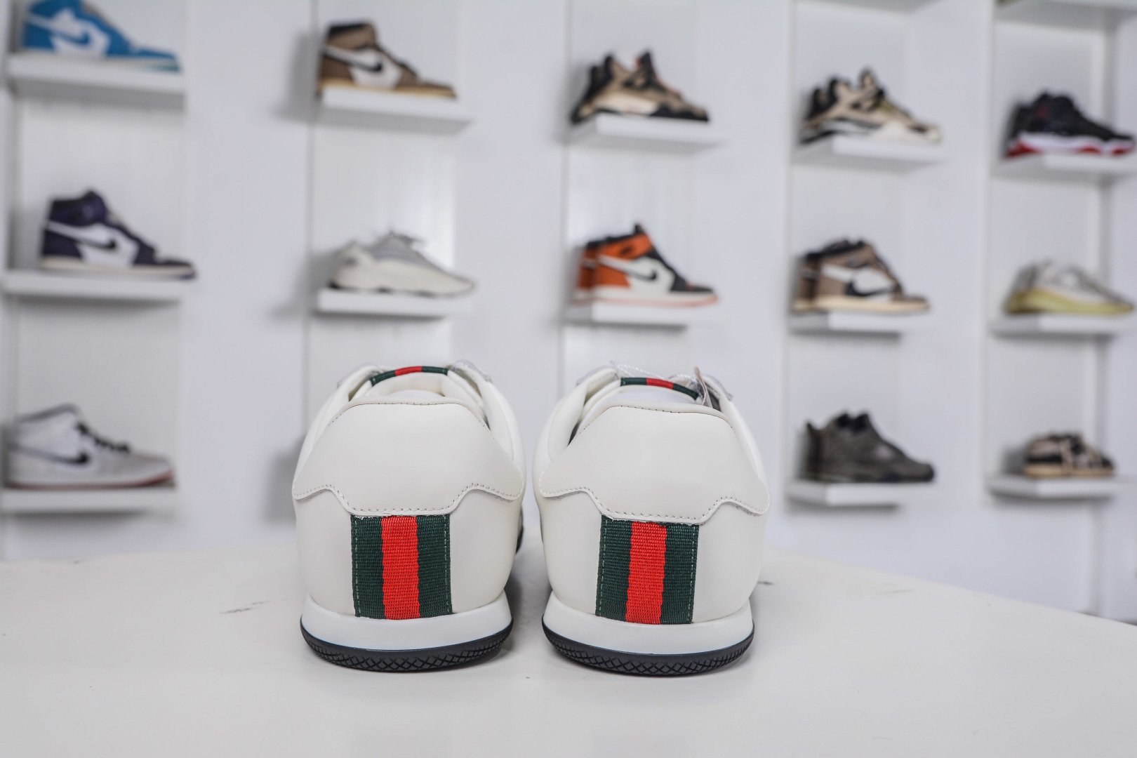 400 Gucci最新款 shift系列男女款情侣鞋