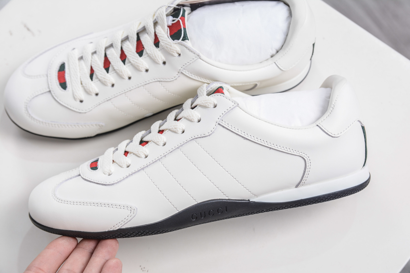 400 Gucci最新款 shift系列男女款情侣鞋