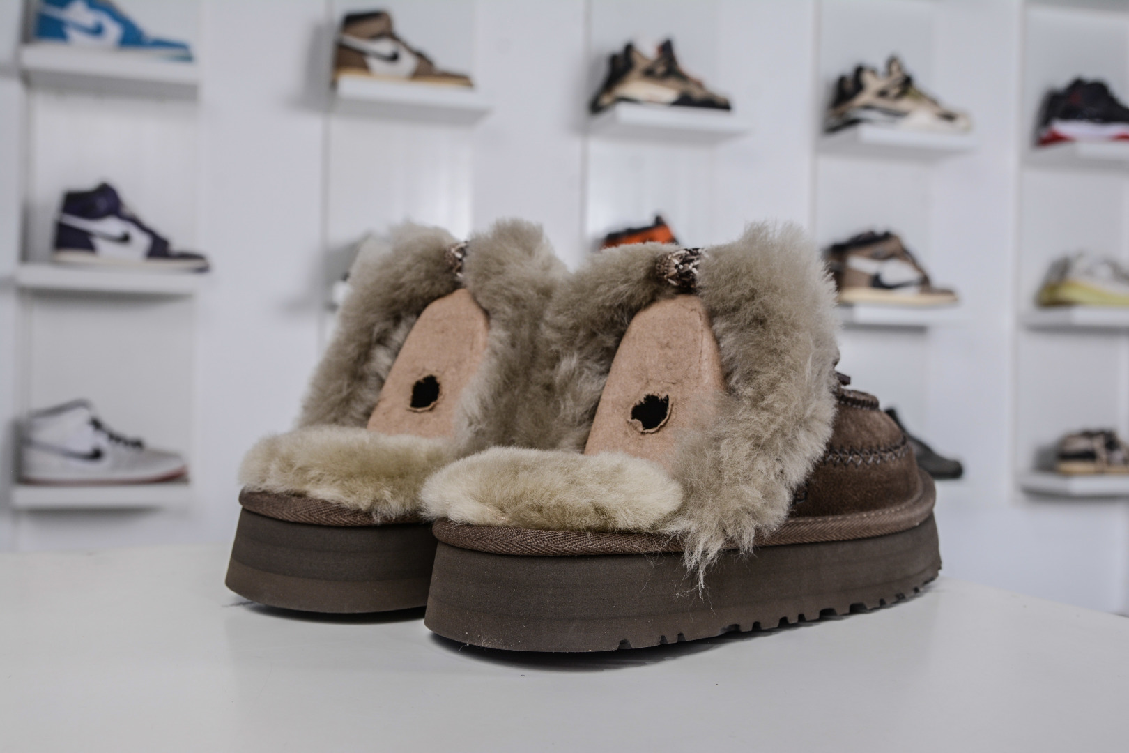 240 UGG Disquette Alpine 蒂茨库特 阿尔派款包头拖鞋 1158260