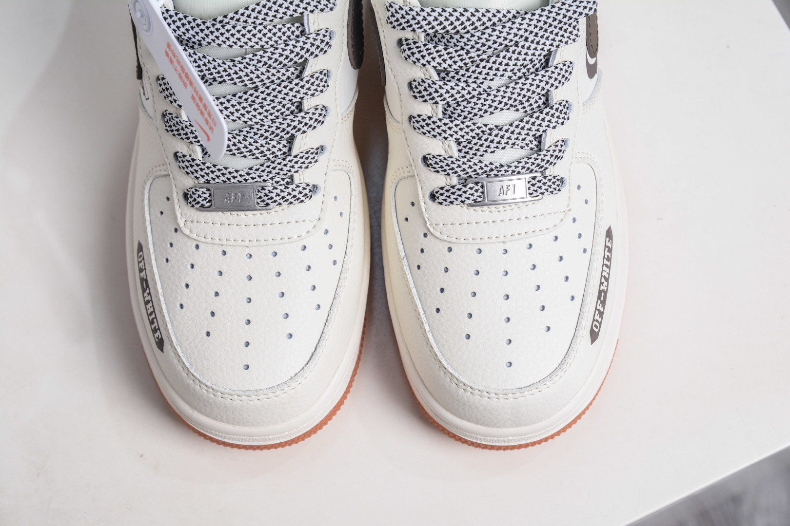 260 OFF-WHITE x NIke Air Force 1 OW联名-米白黑生胶底 QW5836-027